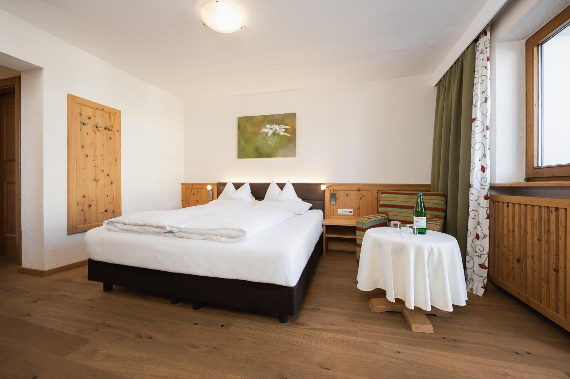 Hotel Bergblick 4 Sterne Superior Fiss Extérieur photo